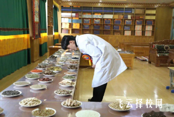 甘孜職業技術學校哪個專業前景好