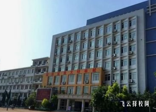 內江醫(yī)科學校2024招生簡章