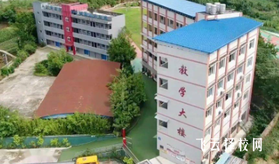 威遠(yuǎn)縣聯(lián)想職業(yè)學(xué)校怎么樣正規(guī)嗎