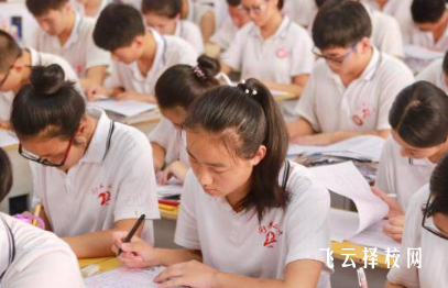 初中畢業讀技校到底好不好