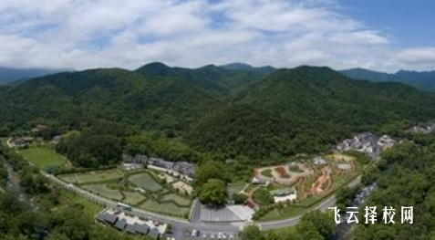 初中畢業(yè)想學(xué)體育上什么學(xué)校