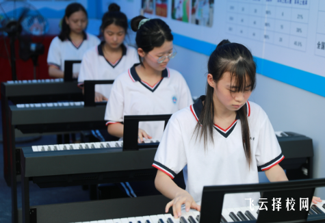 適合初中畢業(yè)可以上的職業(yè)學(xué)校