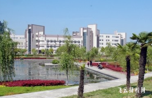 四川春季招生的中專技校有些