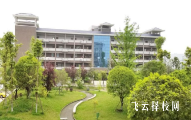 南充交通技工學(xué)校是怎樣收費(fèi)的