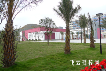 南充市瀠溪高級(jí)職業(yè)中學(xué)是怎樣收費(fèi)的