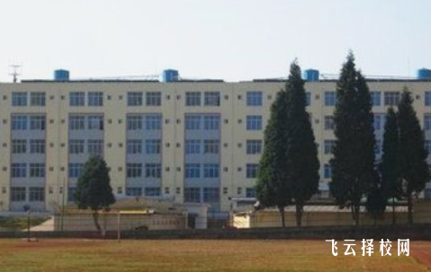 邛崍市技工學校是怎樣收費的