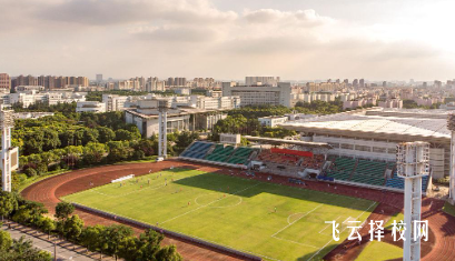 成都成醫一附院護士學校多少分可以讀