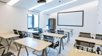 成都廣信數字技術職業學校多少分可以讀