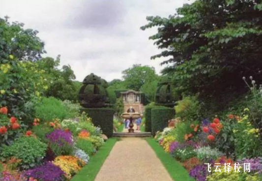 成都棠湖科學技術學校是高中還是大專