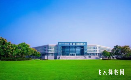 四川省甘孜衛(wèi)生學校是高中還是大專