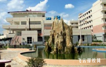 眉山市華興技工學校是公辦還是私立