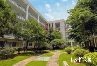 眉山市華興技工學(xué)校是公辦還是私立