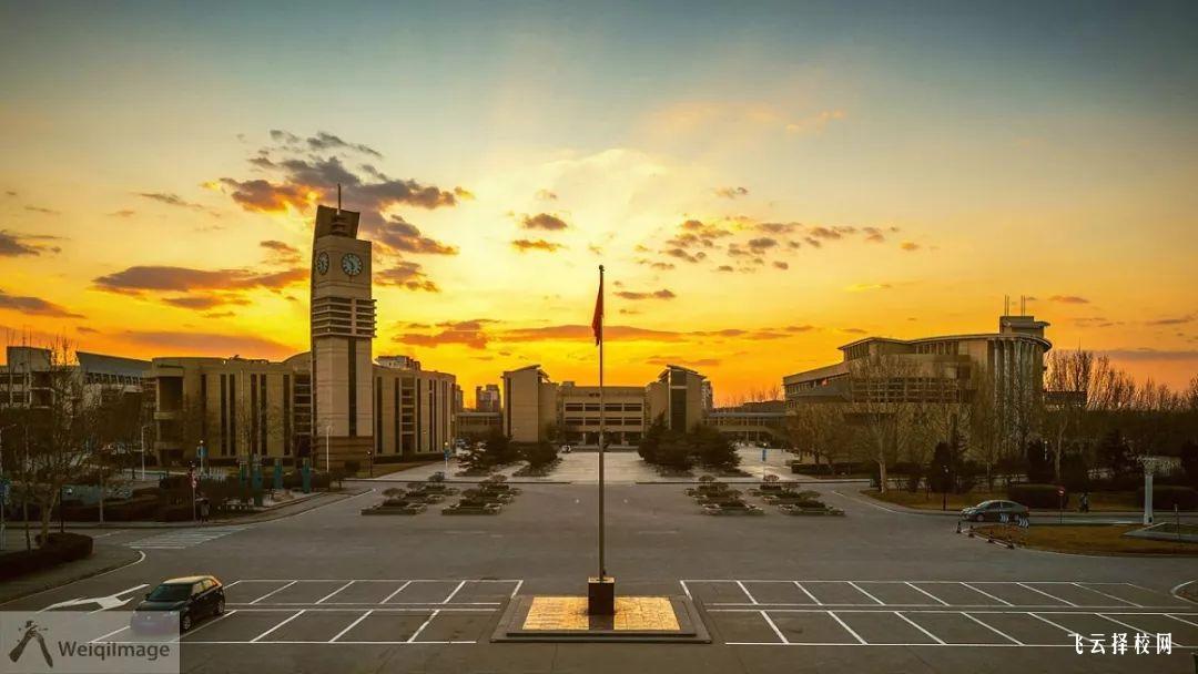 成都市工業職業技術學校是職高還是技校