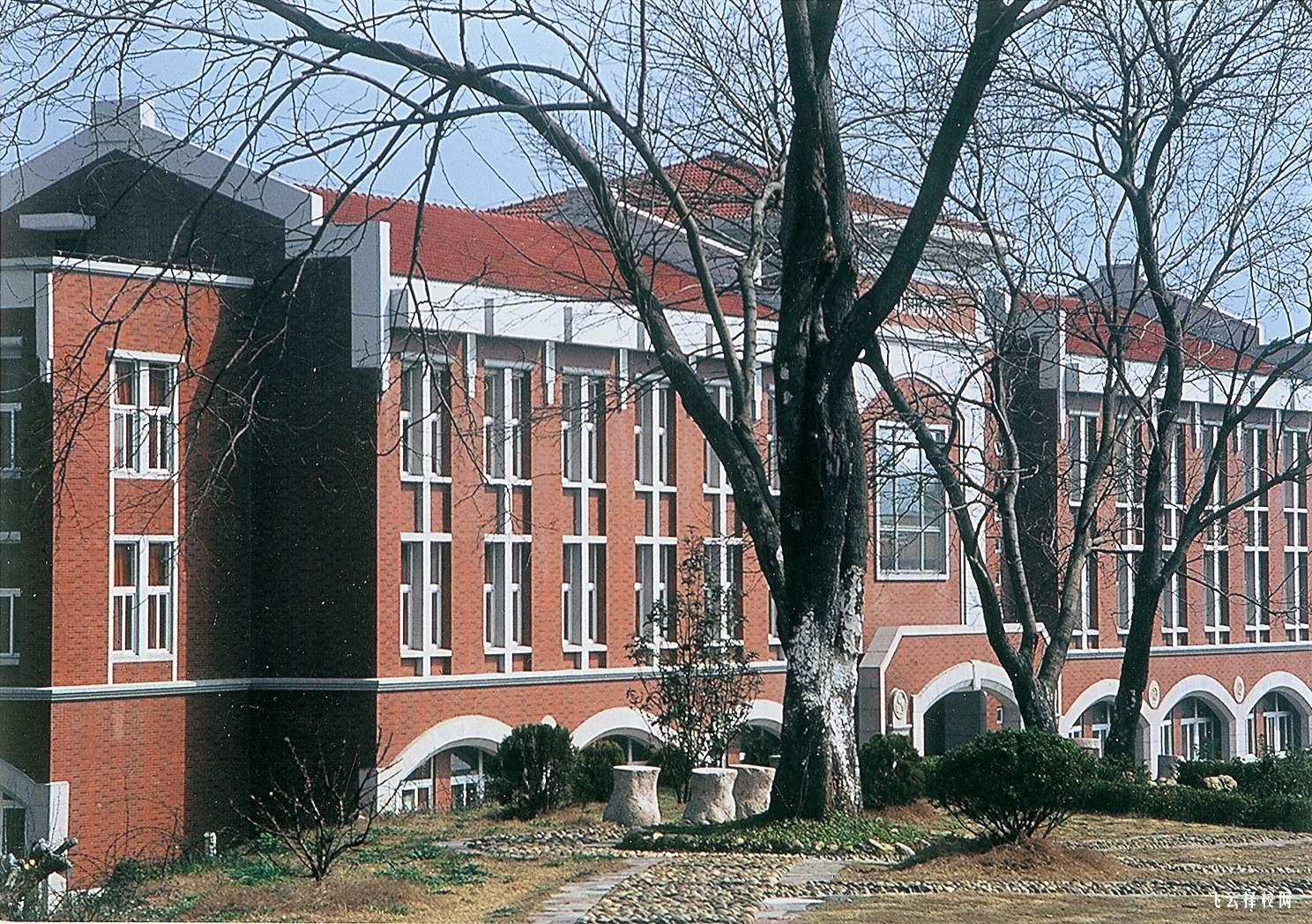 四川科華高級(jí)技工學(xué)校是職高還是技校