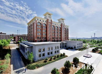 四川音樂(lè)學(xué)院附屬中等藝術(shù)學(xué)校是職高還是技校