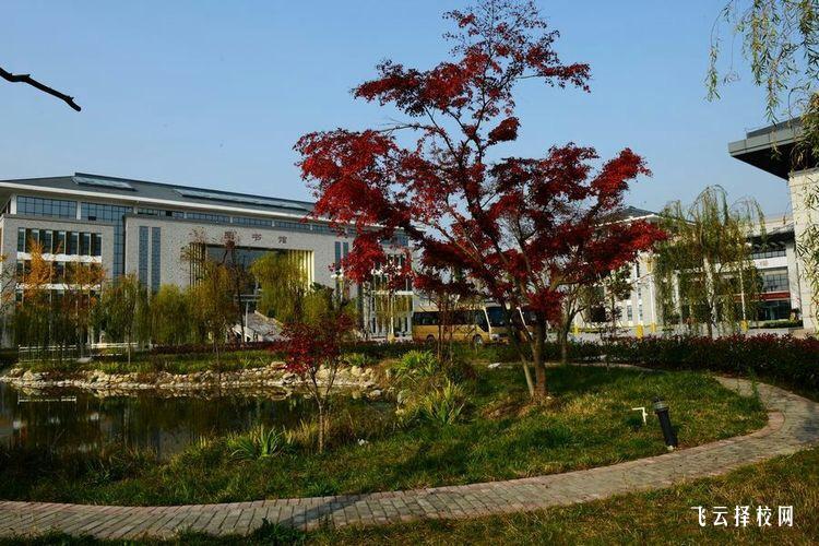 成都市禮儀職業中學是3+3學制嗎