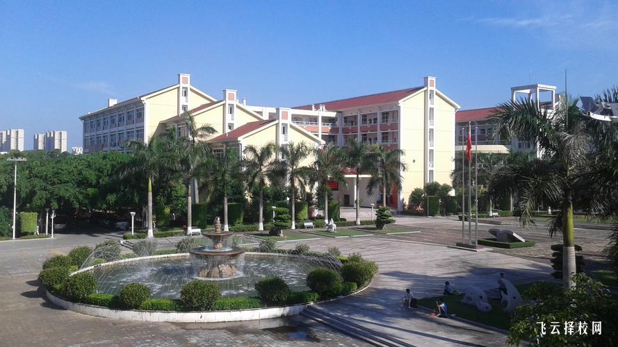 成都萬通未來高級技工學校是3+3學制嗎