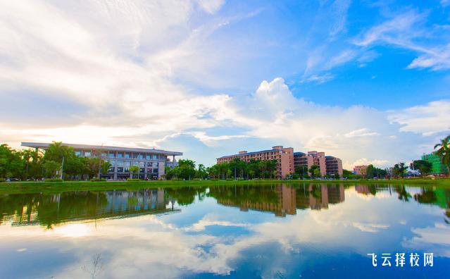 內江市宏昌職業技術學校是3+3學制嗎