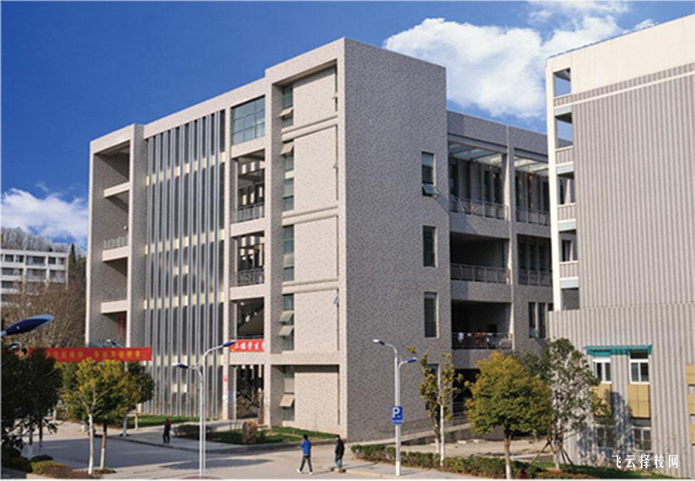 達州鳳凰職校怎么樣,中專招生條件是什么