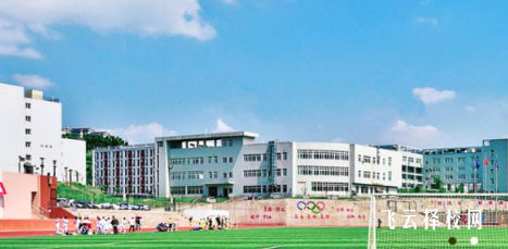 宜賓商職中是公辦嗎,學校好不好