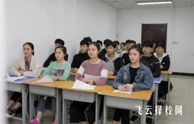 為什么藝考生文化課一定要選擇集訓班