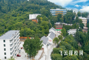 龍泉東競高級中學怎么樣,是公立的嗎