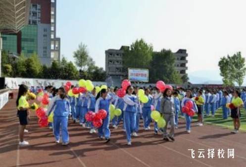 華森職校有什么專業,中考錄取分數多少