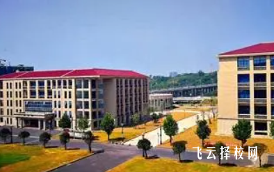 合江縣少岷職校怎么收費,一年學費多少