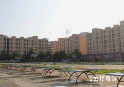 綿竹職中怎么收費,一年學費多少