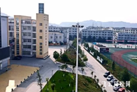 蒼溪職中在哪里,中專報(bào)名怎樣聯(lián)系