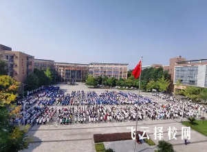 郫都友愛職校有升學(xué)班嗎,讀中專怎樣選班