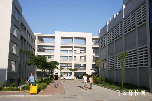 仁壽二職中全稱叫什么,學校地址在哪里