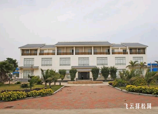 成都市宏德學(xué)校地址在哪里