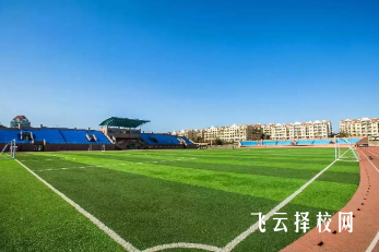 弘博體校一年學(xué)費(fèi)多少