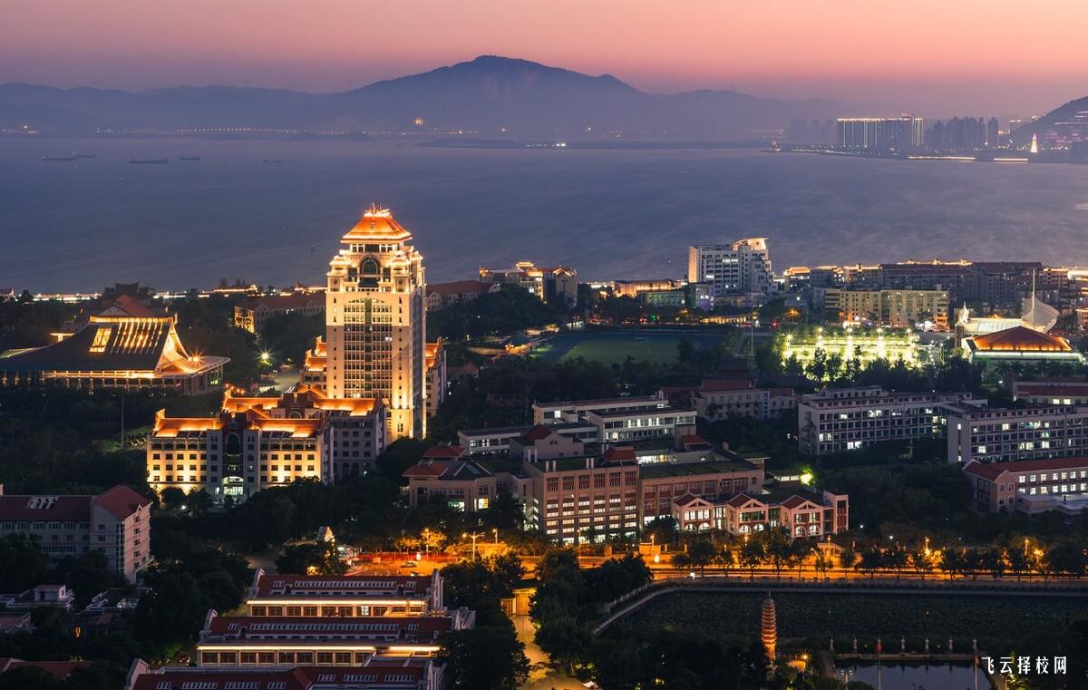 成都新高技工學校是全日制的嗎