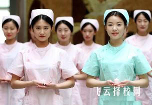 初中畢業(yè)想學(xué)護(hù)理去哪個(gè)學(xué)校