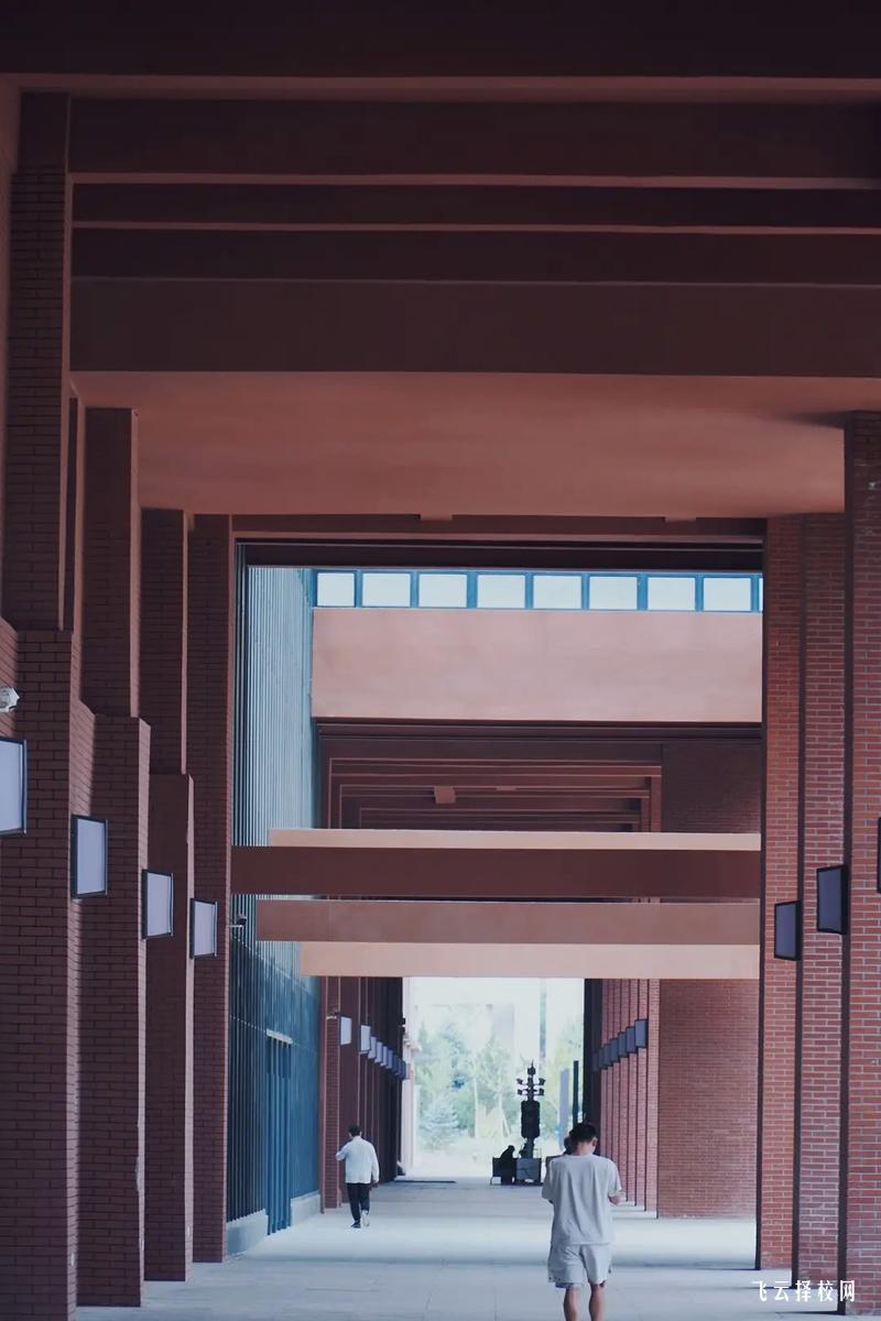 300分公辦大專(zhuān)有哪些學(xué)校