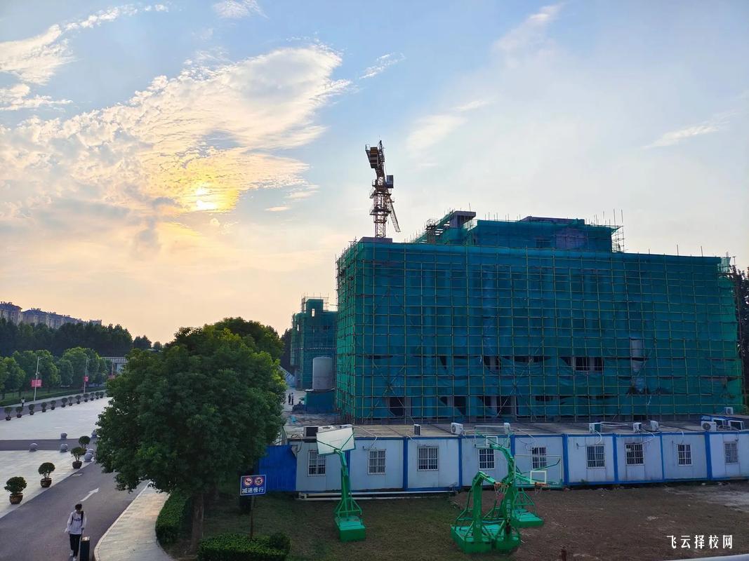 四川鐵路衛生學校是大專嗎