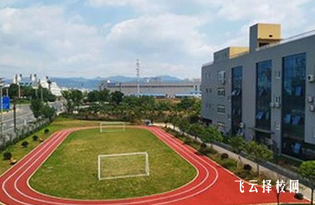 孩子高二想休學(xué)走單招怎么樣