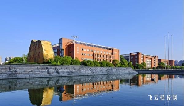 四川適合文科生的大學單招有哪些