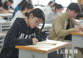 18歲可以走單招嗎