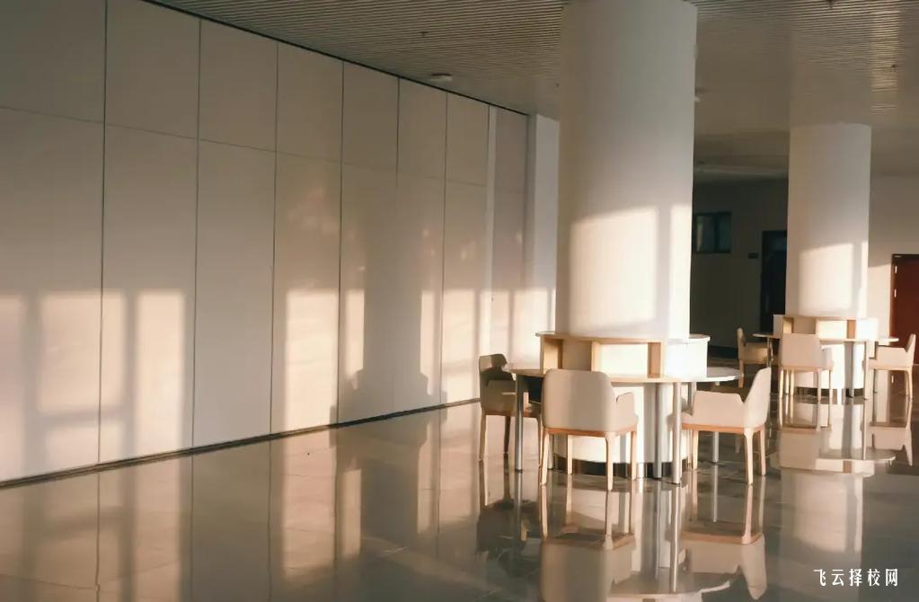 巴中職業技術學院學費多少一年