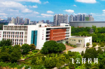 成都瀘州醫(yī)學院收分線