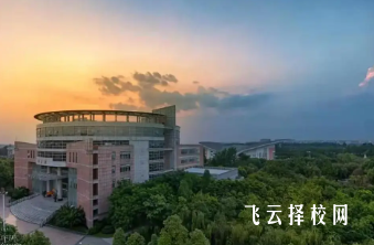 成都信息工程學院地址在哪里