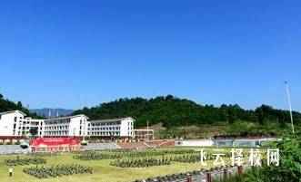 成都醫(yī)學(xué)院職高收不收往屆生