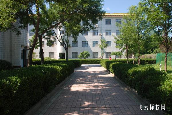 德陽建院一年學費多少