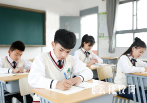 13歲可以上什么技校四川