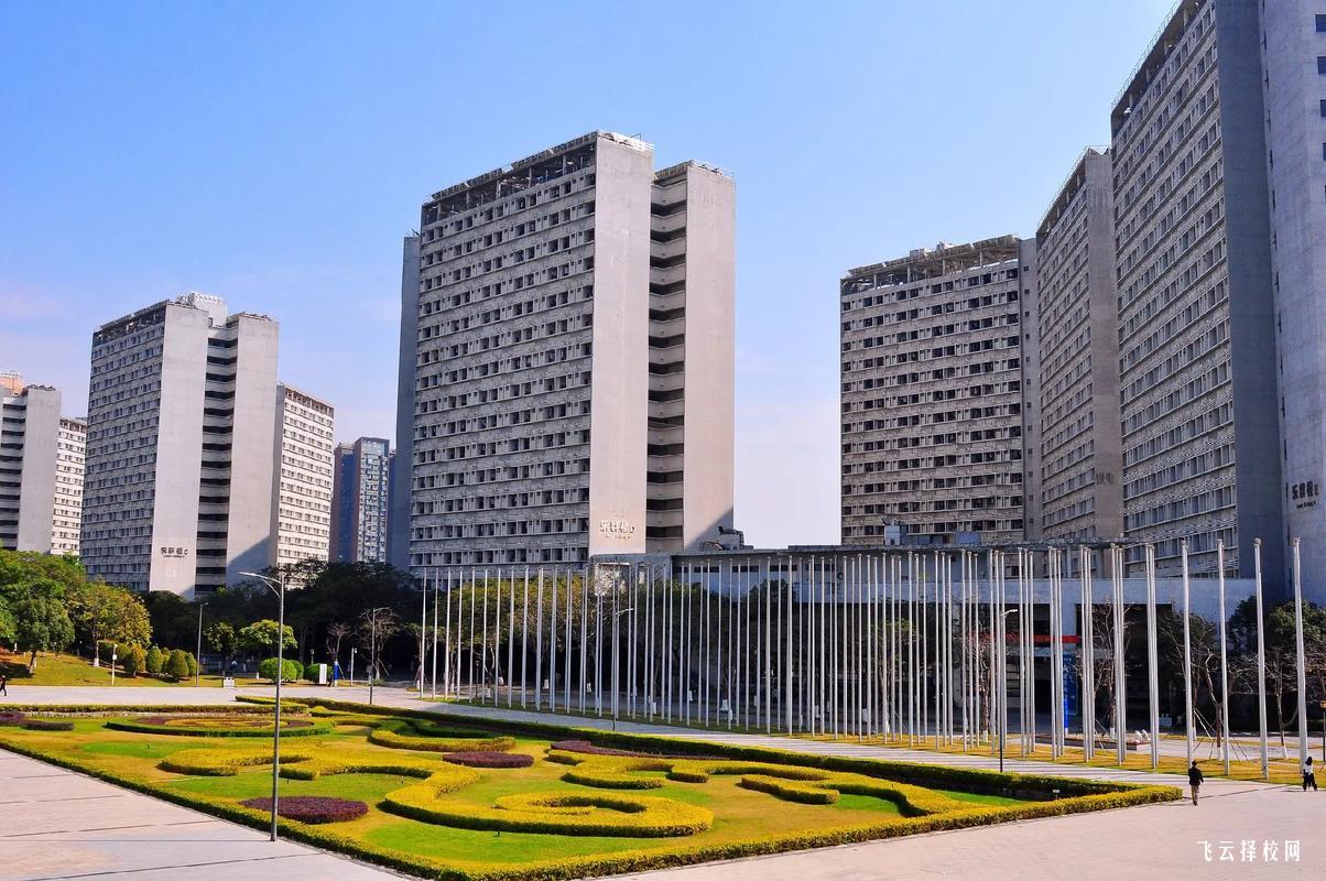 成都光華技工學校龍泉校區