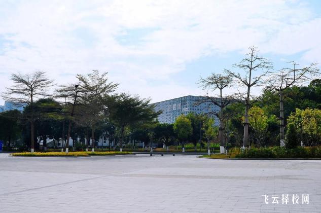 成都交通高級(jí)技工學(xué)校屬于什么學(xué)歷