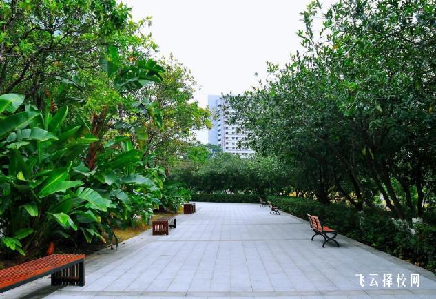 成都交通高級(jí)技工學(xué)校屬于什么學(xué)歷